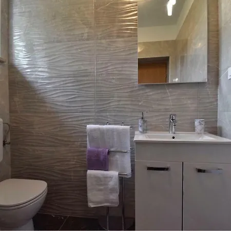 Kuca Legovic Вилла