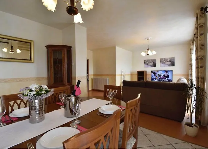 Villa Kuca Legovic Kaštelir